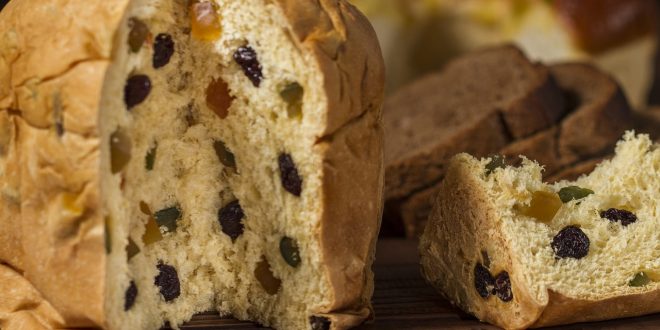 Panettone with Balsamic Vinegar