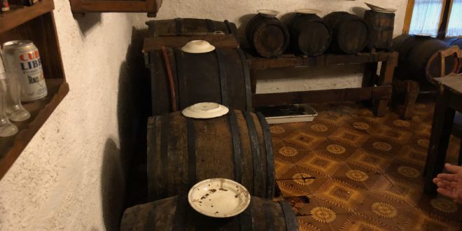 Balsamic Vinegar or Wine Vinegar