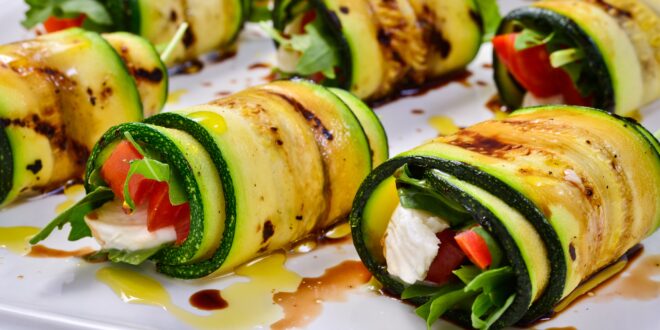 Grilled zucchini rolls with Balsamic